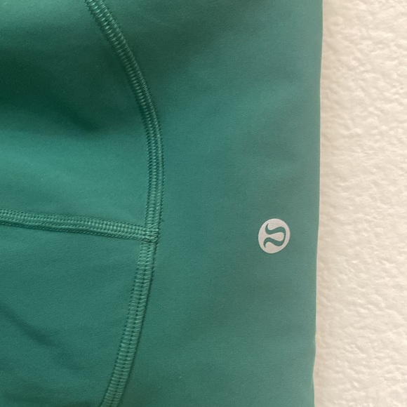 Lululemon green leggings. They have pockets. Never been worn. - Picture 2 of 4